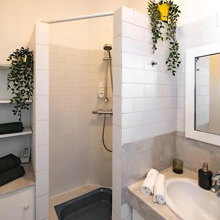 شقة 4 Guests Place Des Victoires